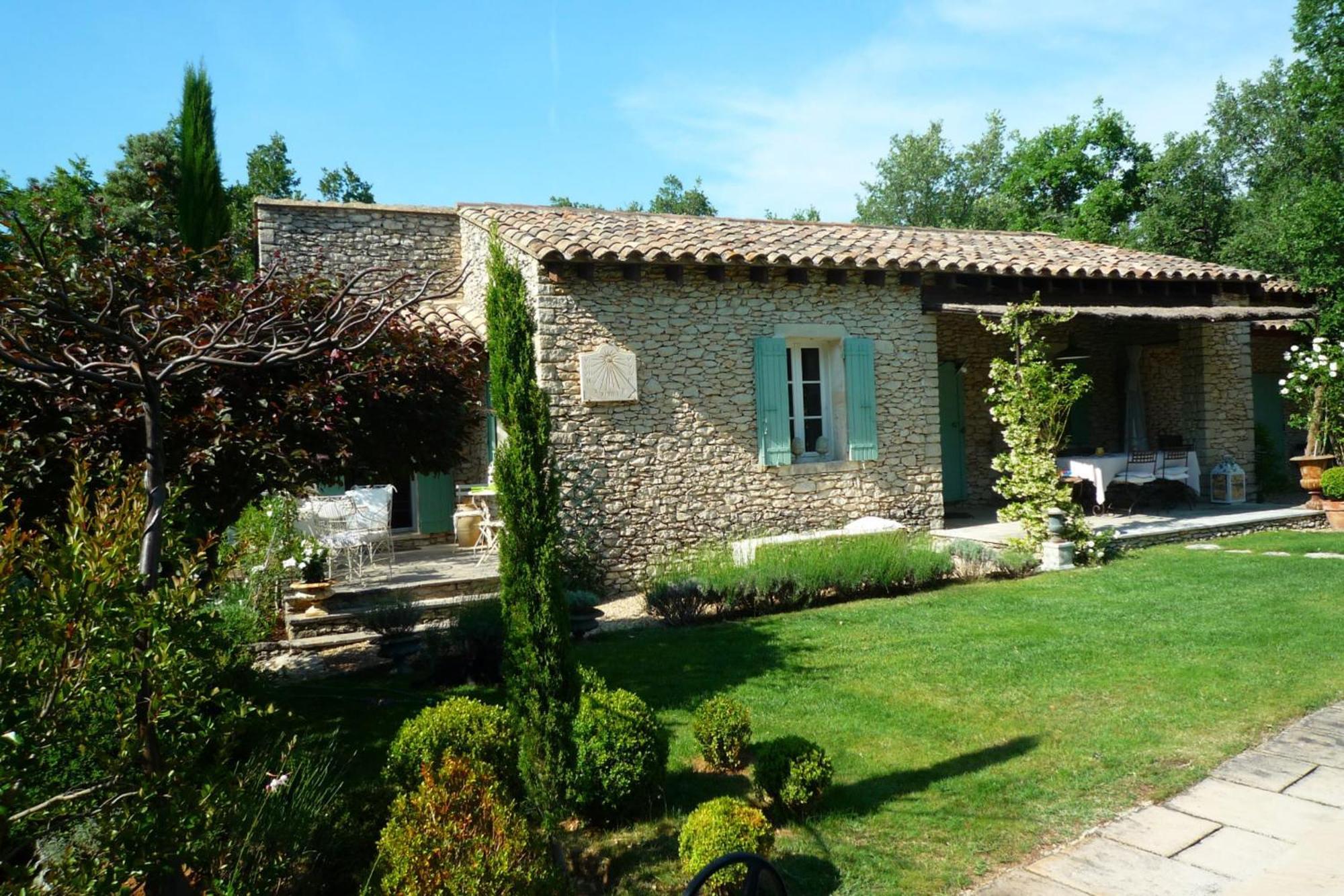 Beautiful Provencal Villa With Pool And Jacuzzi Lacoste  Exterior photo